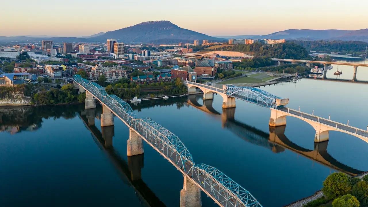 Moving to Chattanooga TN — downtown Chattanooga skyline at golden hour